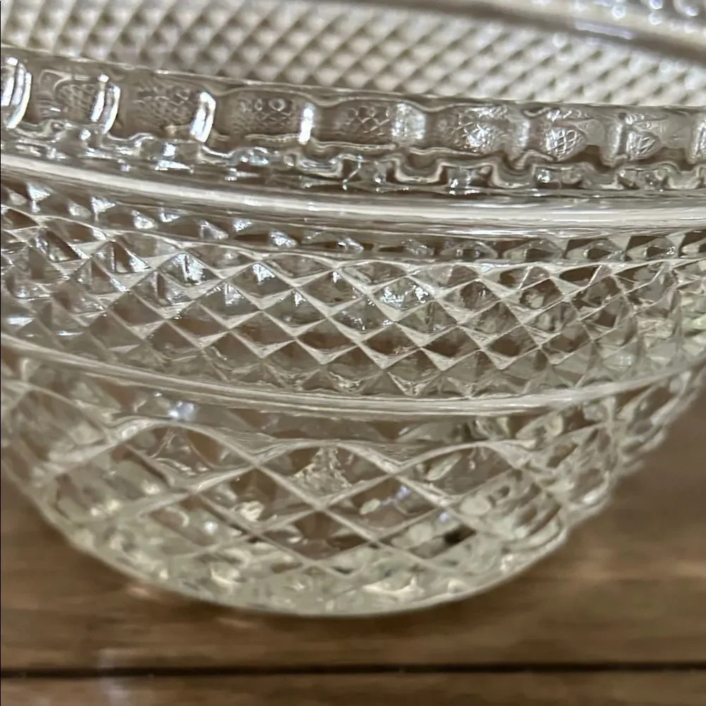Vintage Clear Pressed Glass Mixing/Serving Bowl – Diamond Point Pattern